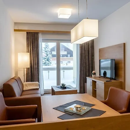 Auszeit Am Lift I Direkt An Der Skipiste I Whirlpool-wanne I Tiefgaragenstellplatz I 2min Zum Wanderweg *