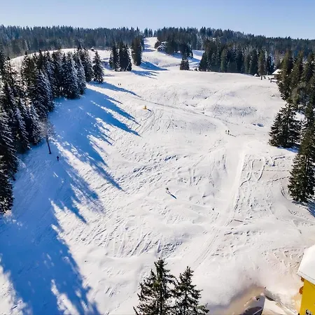 Auszeit Am Lift I Direkt An Der Skipiste I Whirlpool-wanne I Tiefgaragenstellplatz I 2min Zum Wanderweg Apartment Feldberg (Baden-Wurttemberg)